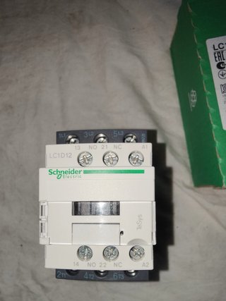 Contactor Schneider Electric LC1D12