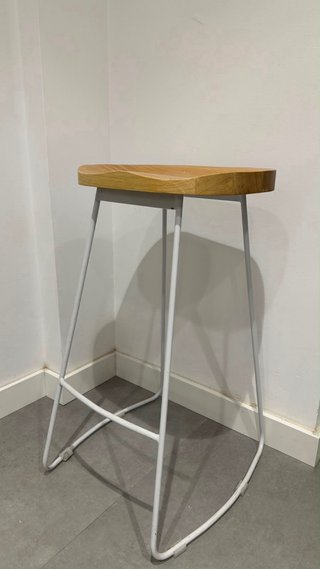 Conjunto de 5 Sillas de madera y metal