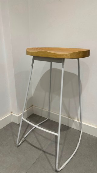 Conjunto de 5 Sillas de madera y metal