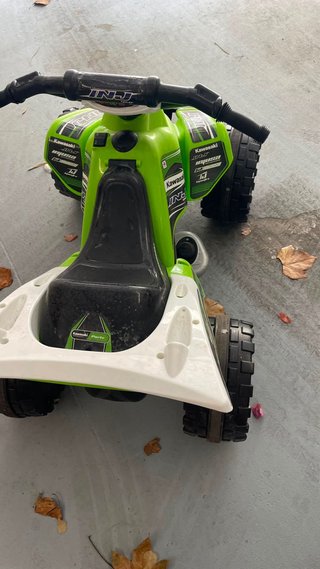 Quad Kawasaki Eléctrico Infantil Verde