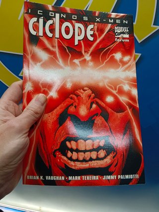 tomo one shot CICLOPE  iconos  X-MEN
