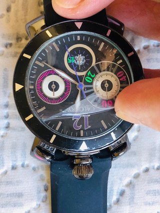 Reloj Calgary Negro con Plástico Protector