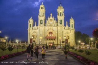 PEREGRINACION AL SANTUARIO DE LOS MILAGROS OURENSE