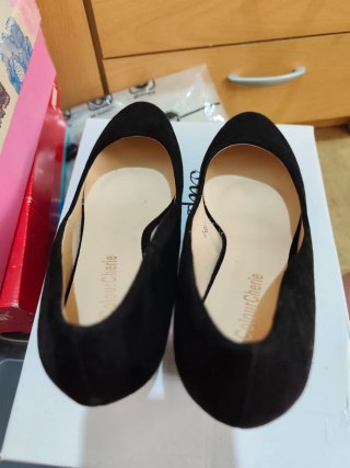 Zapatos de tacón negros