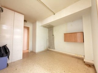 Local comercial en venta en La Marina de Port en Barcelona