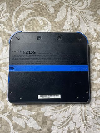 Nintendo 2DS Negra y Azul