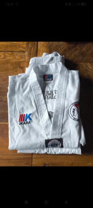 Dobok Taekwondo IKARATalla 140cm