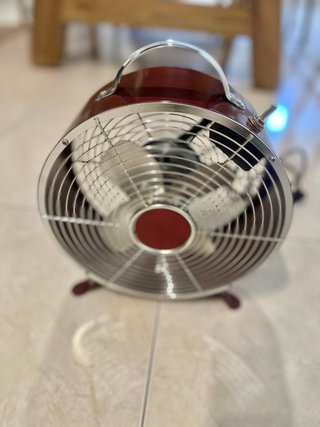 Ventilador Mesa Vintage Rojo y Plata