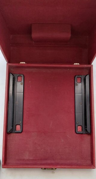 Máquina de escribir Olivetti Studio 44