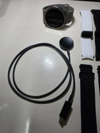 Samsung Galaxy Watch 5 Pro 45mm LTE + Cinturini