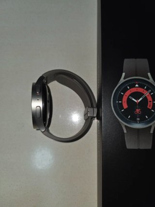 Samsung Galaxy Watch 5 Pro 45mm LTE + Cinturini