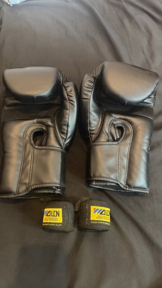 Guantes Boxeo 16oz + Vendas