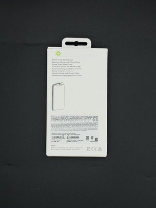 Funda iPhone 13 Mini Silicona Nueva 1