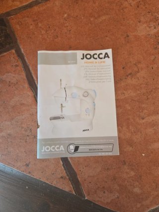 Máquina de coser JOCCA pequeña