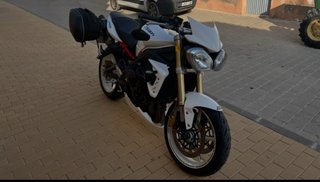 Maletas givi triumph street triple  675 del 07/12