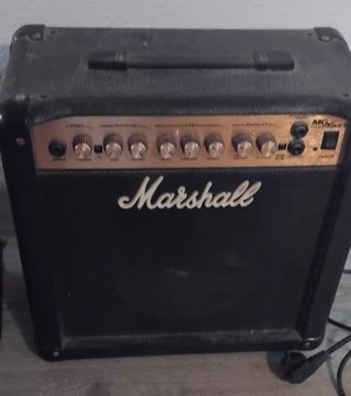 Amplificador Marshall