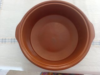 Cazuela de terracota 30cm x 10cm con asas.