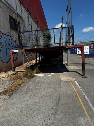 Rampa de carga y descarga muelle