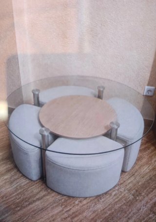 Mesa de centro cristal con 4 pufs