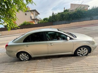 Toyota Avensis 2006