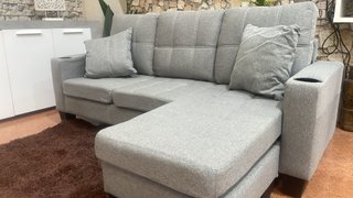 Sofá Chaise Longue Convertible con Puff