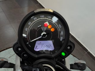 Triumph Speed Twin 900