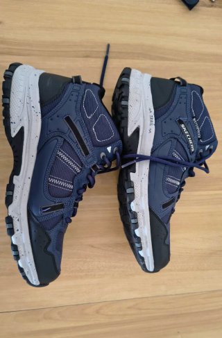 Botas Montaña Skechers Waterproof Talla 43