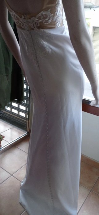 Vestido de Novia Blanco con Bordado