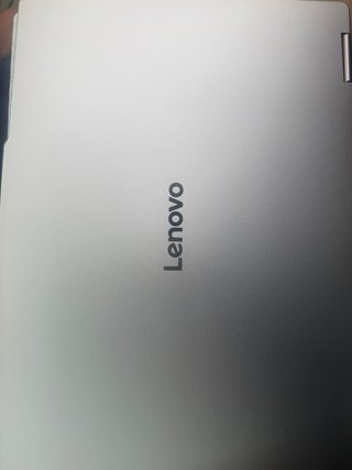 Portátil Lenovo Yoga 7 14 Táctil