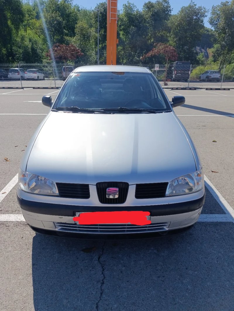 SEAT Cordoba 2000 - foto 1