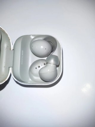 Auriculares Samsung AKG Blancos