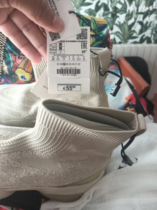 Zapatillas botín beige y multicolor talla 37