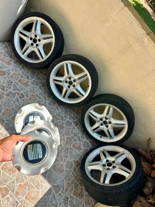 Juego llantas Seat León FR (1M1)