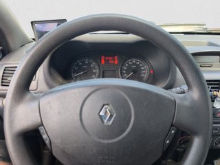 RENAULT CLIO 1.2CV 75CV