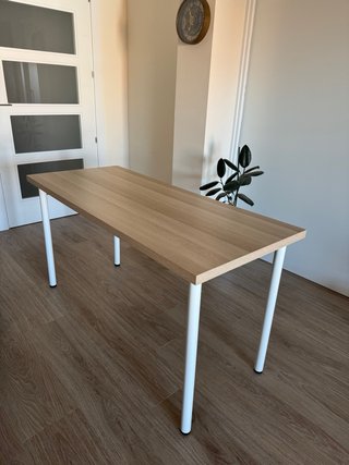 Mesa escritorio IKEA LAGKAPTEN/ADILS madera y meta