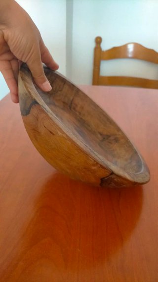 Bol artesanal de madera
