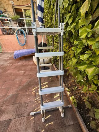 Escalera Piscina Bestway Metal/Plástico