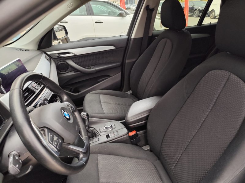 BMW X1 sDrive18i 2021, foto 12