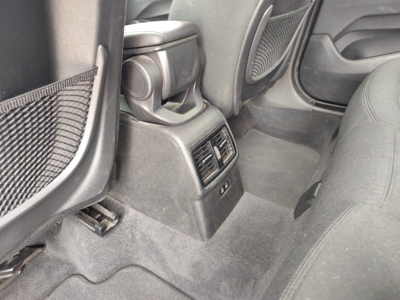 BMW X1 sDrive18i 2021, foto 21