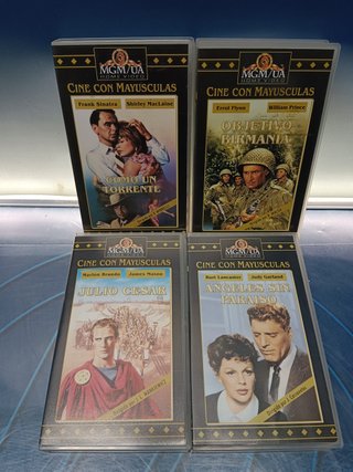 7 cintas, peliculas, VHS, cine con mayusculas MGM/UA