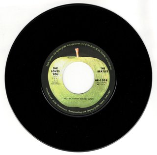 THE BEATLES She Loves You Single Japon vinilo