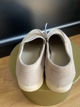 Zapatos Zara Beige Homem con Etiqueta usados 1 vez