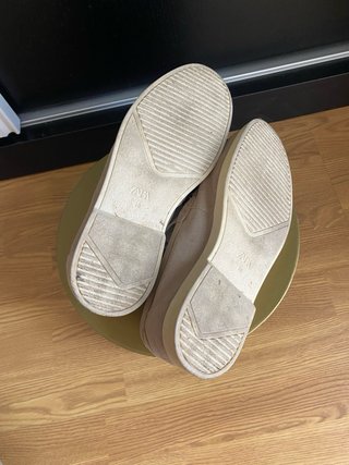 Zapatos Zara Beige Homem con Etiqueta usados 1 vez