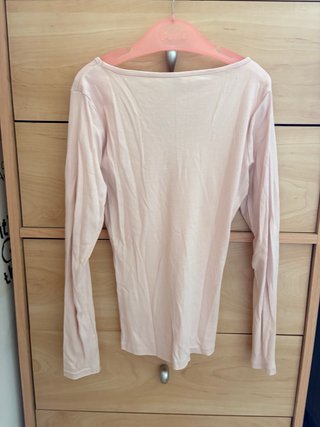 Camiseta rosa claro manga larga