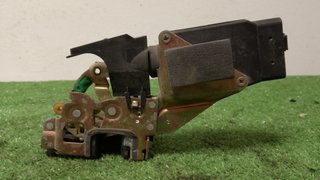 Cerradura Puerta D Izq Mitsubishi Carisma