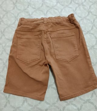 Pantalón corto niño marrón