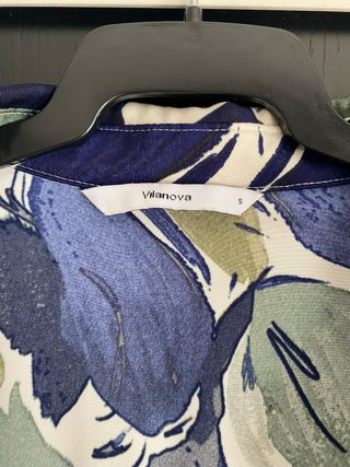 Camisa Vilanova flores azul y verde T. S