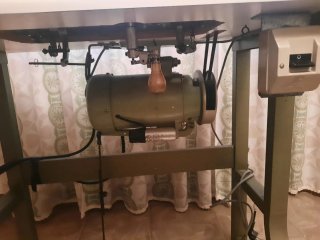 Máquina de coser Singer 114E103