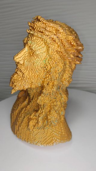 Escultura Jesús Arte Contemporáneo Dorado
