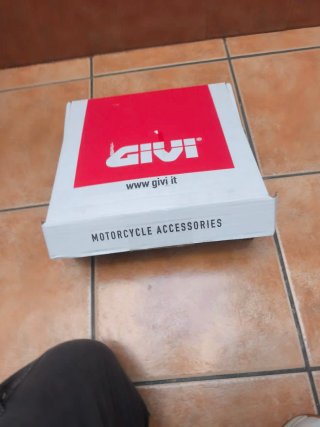 GIVI E251 Placa Universal Monokey